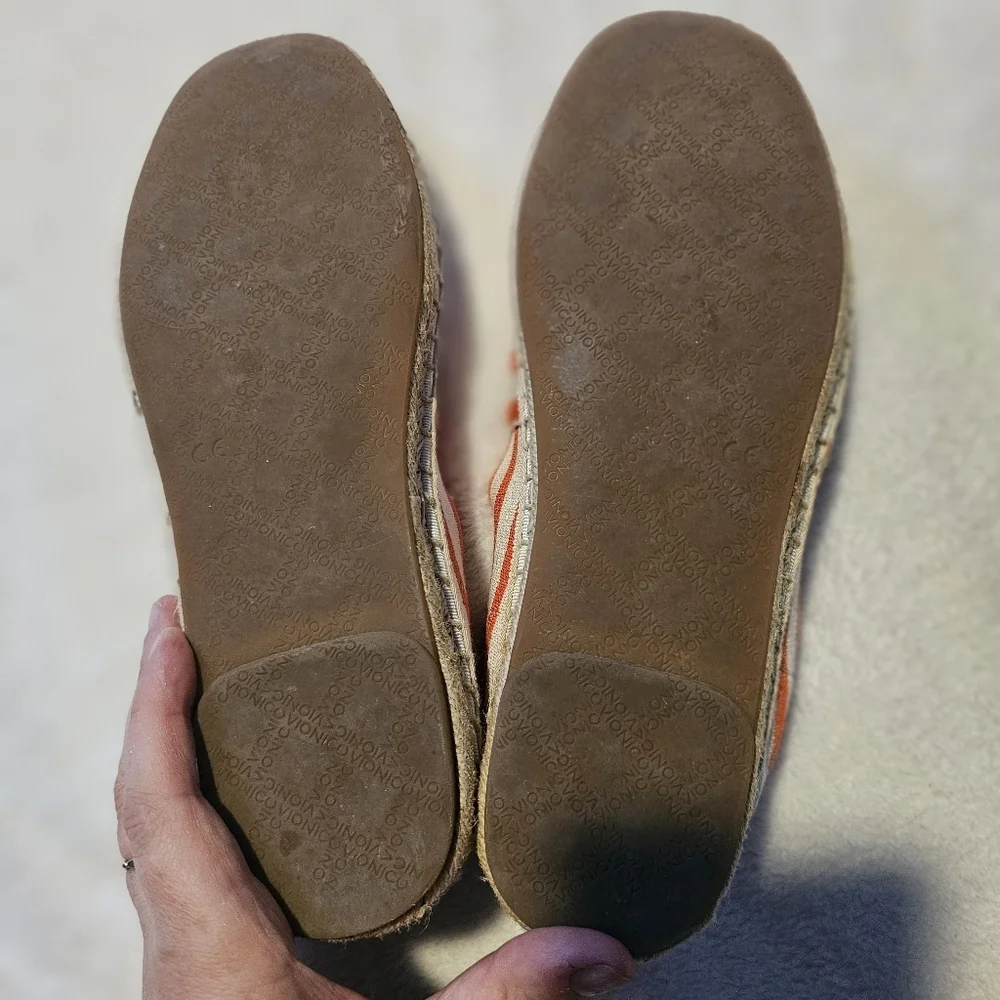 Vionic Size 8 Valeri Canvas Striped Slip On Espadrille Loafers